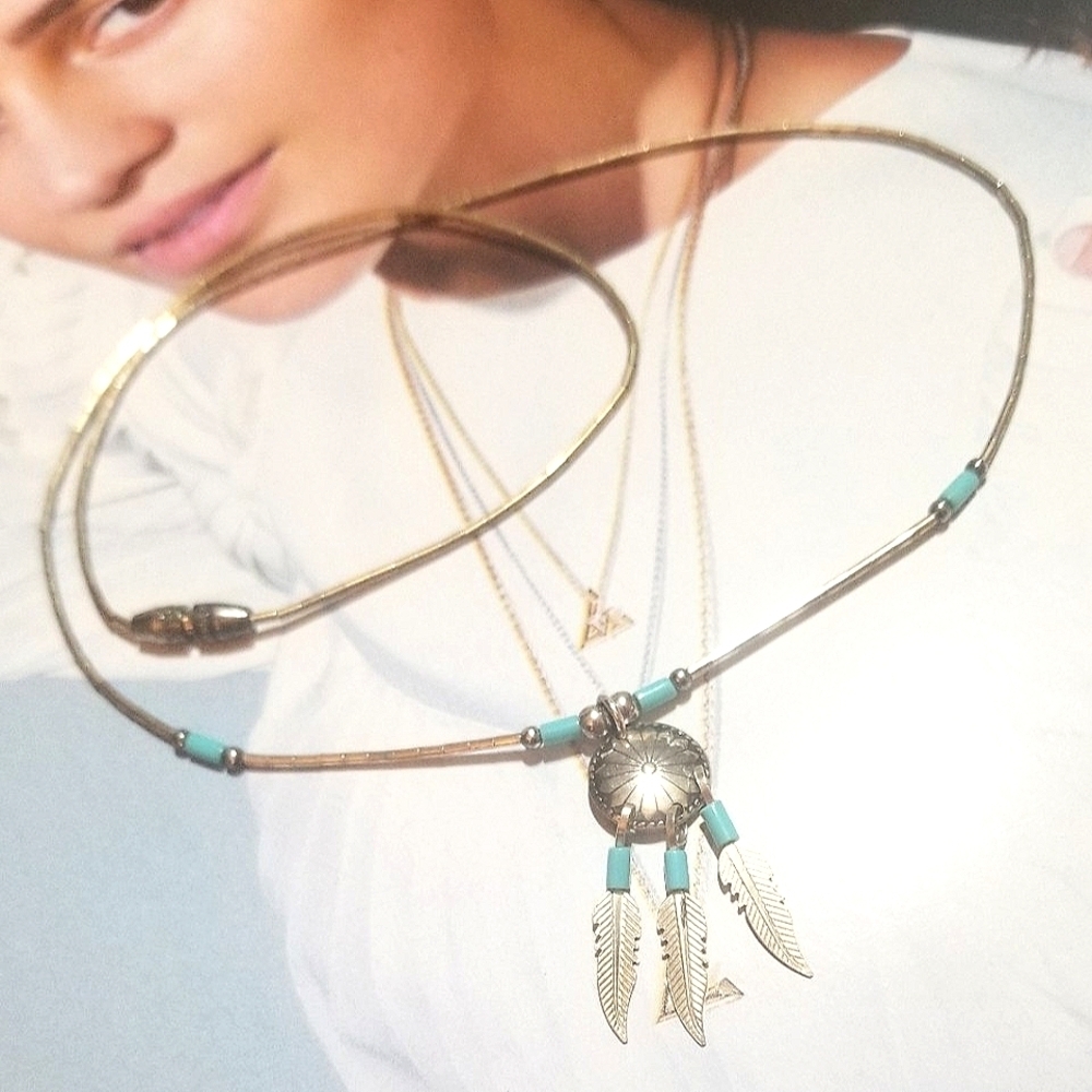 1970s Native American Concho Feather Turquoise Liquid Silver Necklace